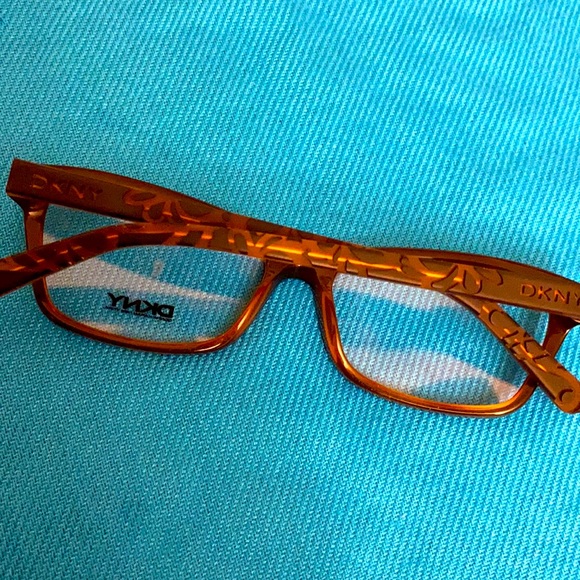 🆕 ONLY ONE PAIR! DKNY Designer Eyeglass Frames - Picture 8 of 16